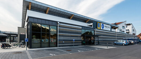 Blaesig Architekten Frischecenter Prechtl 02