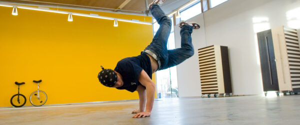 Blaesig Architekten Jugendzentrum Bad Aibling Breakdance