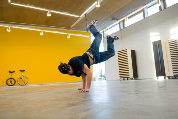 Blaesig Architekten Jugendzentrum Bad Aibling Breakdance